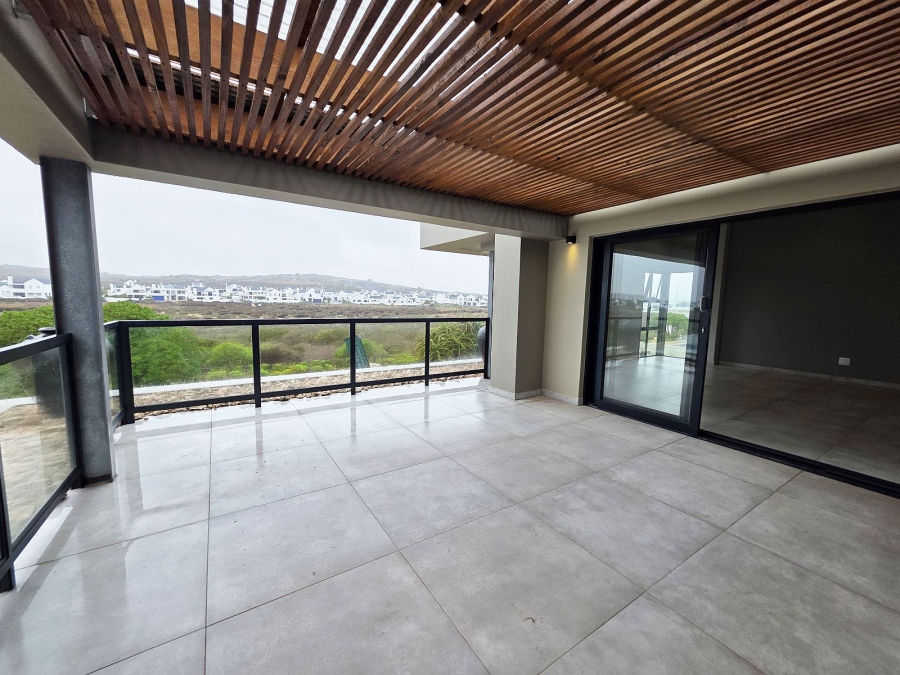 3 Bedroom Property for Sale in Calypso Beach Western Cape